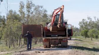 Outback Opal Hunters S13E07 1080p HEVC x265-MeGusta